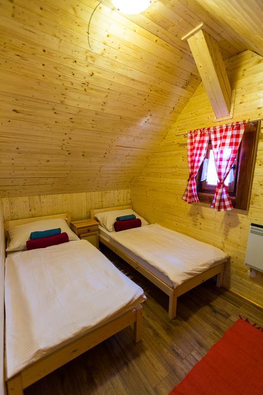 Ubytovanie Koliba Pacho - Zrub Katka Privigye Szoba fotó